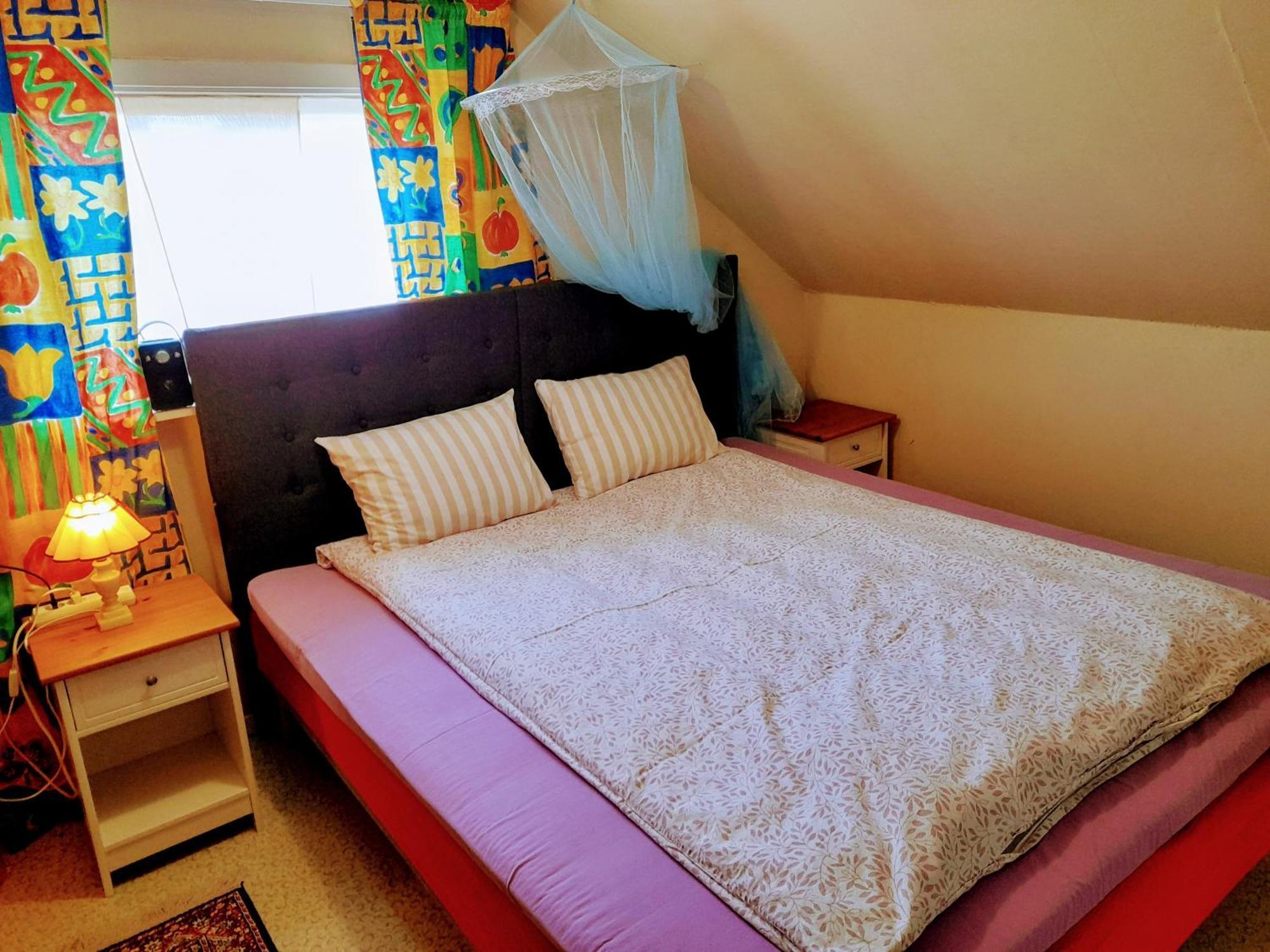 Small Bedroom, Outside Toilet, Shower Kitchen, 120 M From Sandbach Bräcke Exterior foto
